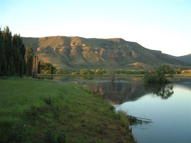 Villa Royal Coachman à Clarens Extérieur photo